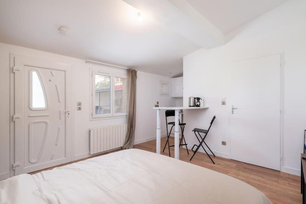 Lumignons Lyonnais - Doua Apartman Villeurbanne Kültér fotó