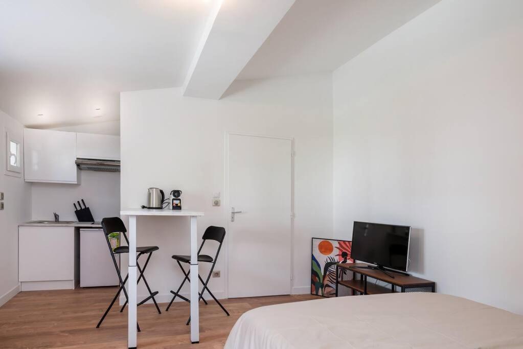 Lumignons Lyonnais - Doua Apartman Villeurbanne Kültér fotó